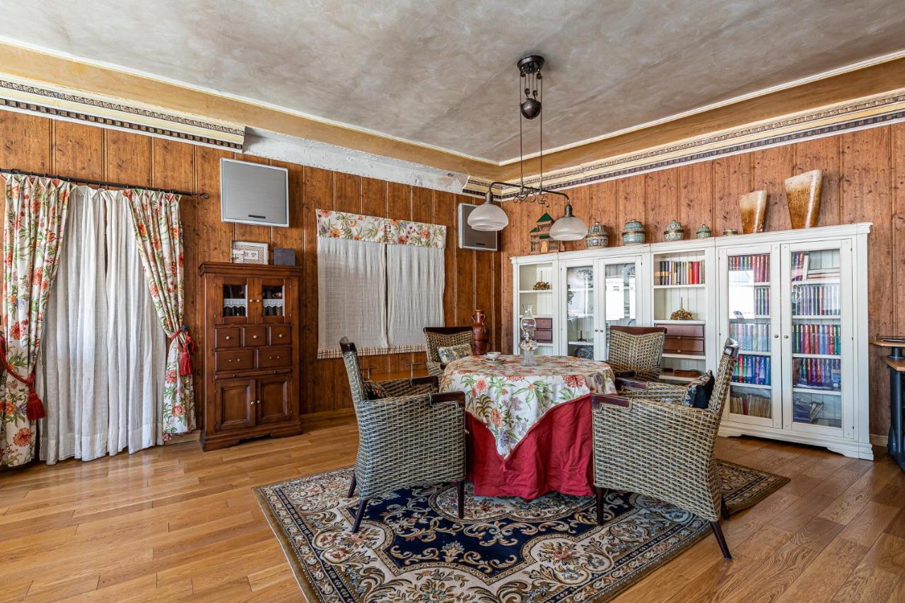 Waou Deluxe Cottage Titulcia מראה חיצוני תמונה